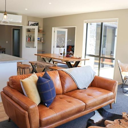 Fivestone Lodge レイク・テカポ エクステリア 写真